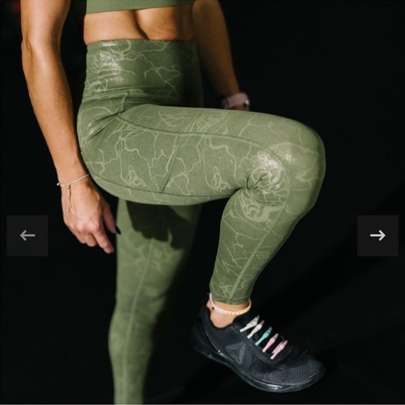 ZYIA Active Olive Mase Light N Tight High Rise 7/8 Leggings - Picture 1 of 12